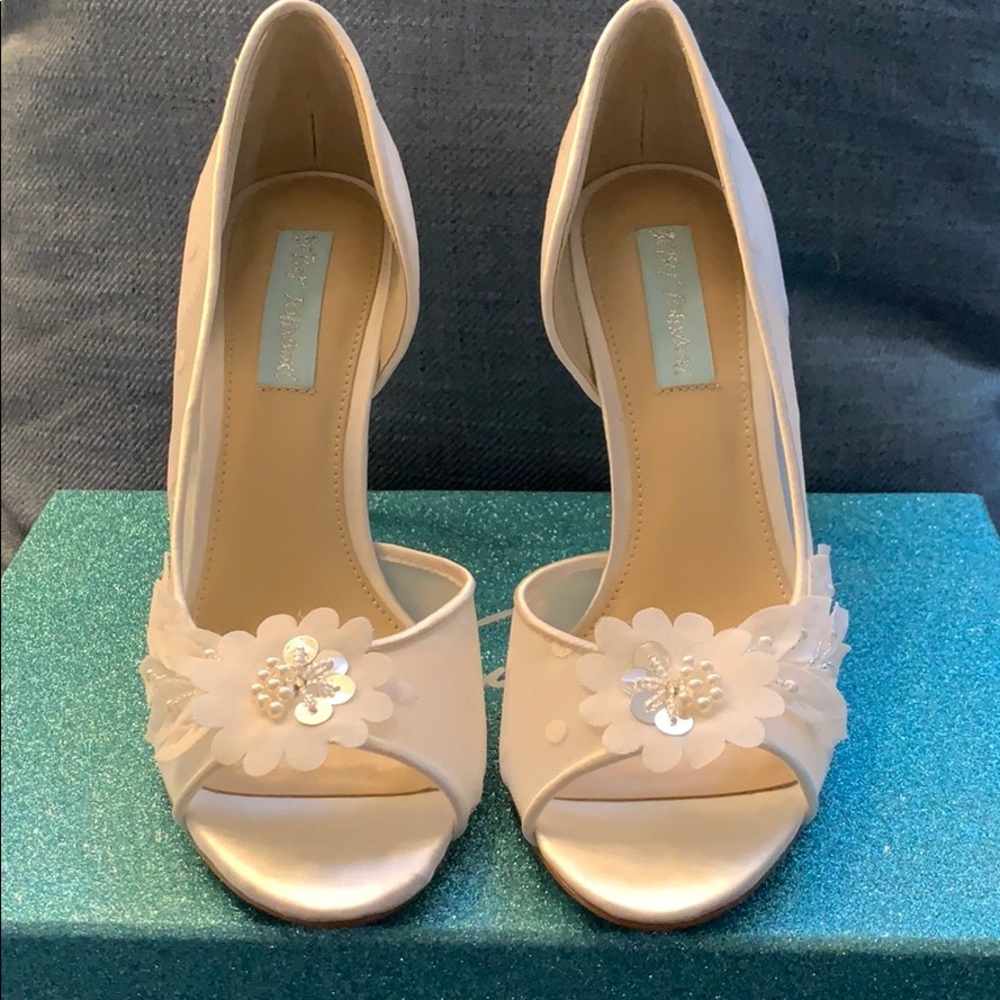 Betsey Johnson high heels